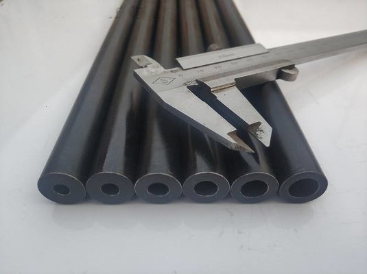 tubo de acero inconsútil brillante retirado a frío de la precisión de 0.2m m 20# SS304 A335 para los transportes