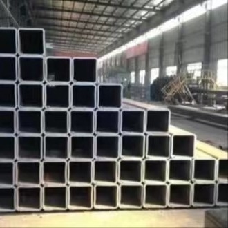 Buen precio Tubo cuadrado inconsútil del acero de carbono de ASTM Q235 Q345 para el tubo de la estructura en línea