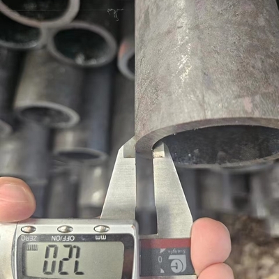 SA-210-A1 70 mm OD 7.2 mm de espesor tubo redondo sin costura tirado en frío para tubería de caldera