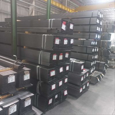 Un buen precio. SAE1060 60# ISO9001 Certified Hot Rolled Black Rectangular Steel Tube for Building Materials en línea