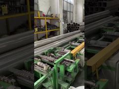 304L soldó con autógena la superficie brillante inoxidable de la tubería de acero ninguna costura de soldadura para el ornamento arquitectónico para usted